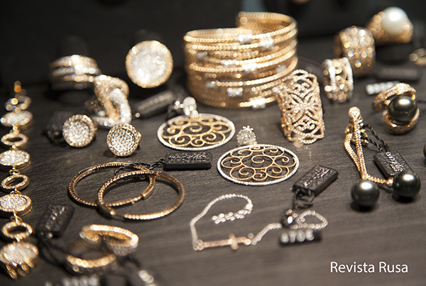 GEMS & REVISTA RUSA